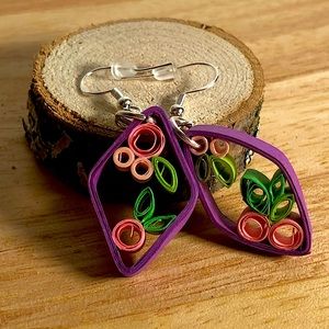 Handcrafted Paper-quilled Earrings